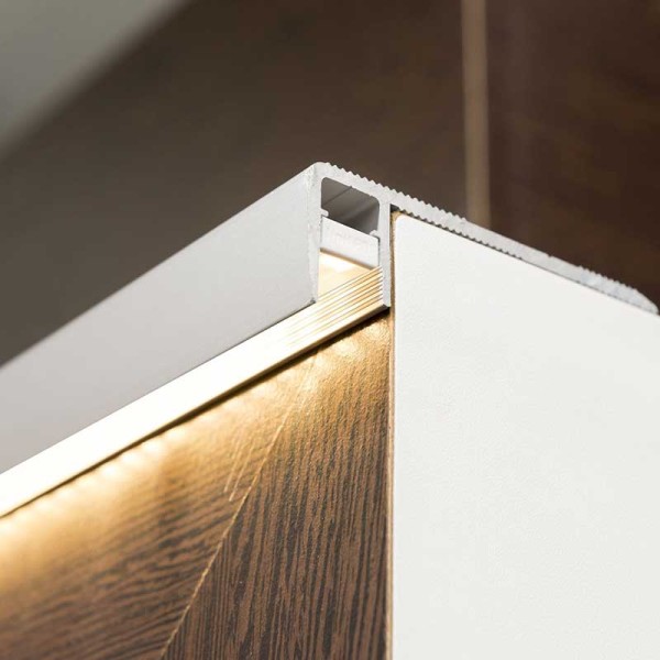 Aluminijski profil za LED traku ugradnja na stepenice47 x 14 x 14.20 mm Aluminijski profil za LED traku ugradnja na stepenice47 x 14 x 14.20 mm