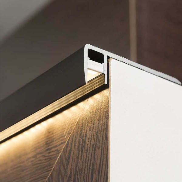 Aluminijski profil za LED traku ugradnja na stepenice47 x 14 x 14.20 mm Aluminijski profil za LED traku ugradnja na stepenice47 x 14 x 14.20 mm