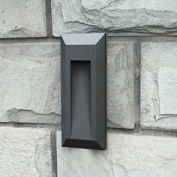Crna nadgradna fasadna LED svjetiljka 1W 4000K IP65
