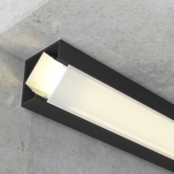 Crni kutni nadgradni aluminijski profil za LED traku opalno bijeli difuzor 19 x 19 mm