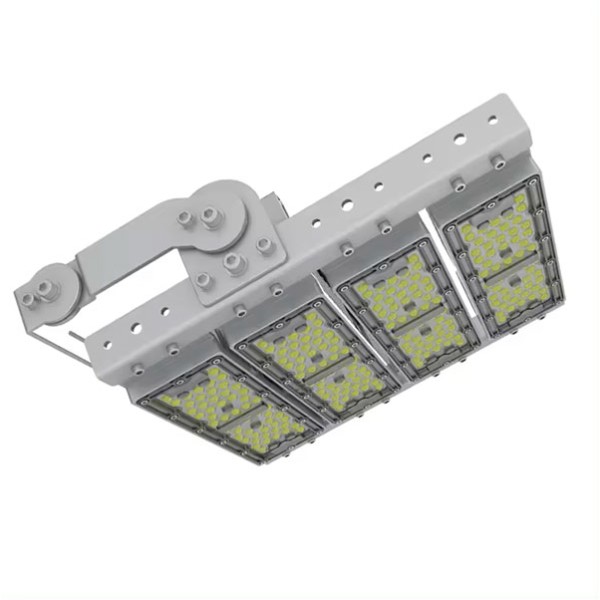 LED REFLEKTOR ZA STADIONE 800W 5500K 140 lm/W 112000 lm 60° IP65
