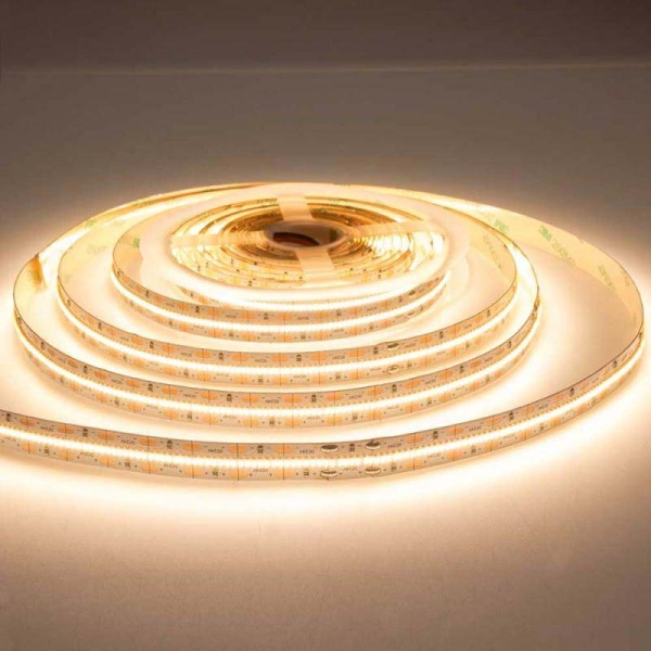 LED traka 24V 22 W/m 2216 240 SMD/m 24V 1900 lm/m CRI 93 IP20 LED traka 24V 22 W/m 2216 240 SMD/m 24V 1900 lm/m CRI 93 IP20