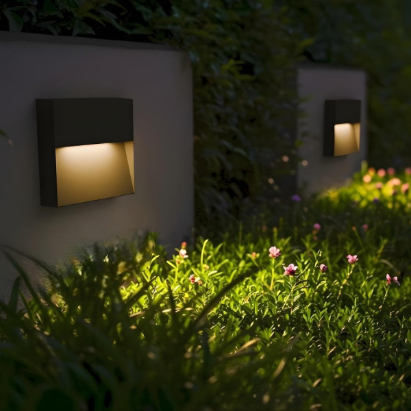 Nadgradna zidna LED svjetiljka AQILA SQ 6W 200 lm 3000K IP54 R12542 - iDEAL LED | Led žarulje - LED rasvjeta iDEAL LED | Led žarulje - LED rasvjeta Nadgradna zidna LED svjetiljka AQILA SQ 6W 200 lm 3000K IP54