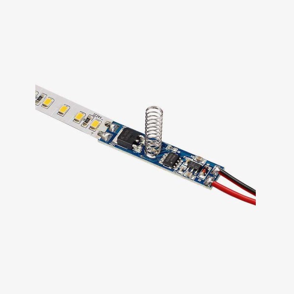 Touch prekidač / dimmer s memorijom za LED trake 12-24V - ugradnja u aluminijske profile