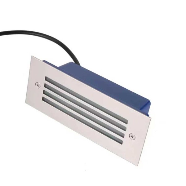 Ugradbena LED svjetiljka 3W 96 lm IP65