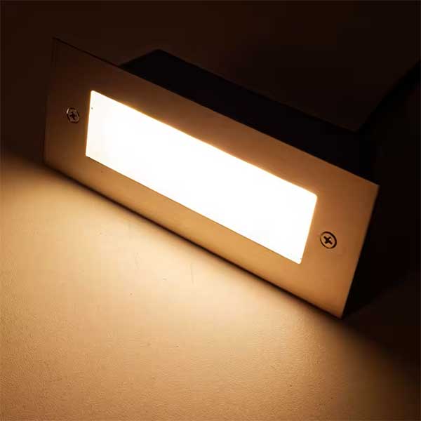 Ugradbena zidna LED svjetiljka GRF003 3W 96 lm IP65