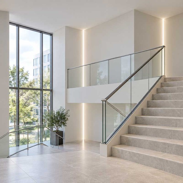 Ugradbeni aluminijski profil s opalno bijelim difuzorom za ugradnju LED trake - Ugradnja u suhozid/Knauf za kreiranje unutarnjeg kuta 46 x 24 x 12 mm Ugradbeni aluminijski profil s opalno bijelim difuzorom za ugradnju LED trake - Ugradnja u suhozid/Knauf za kreiranje unutarnjeg kuta 46 x 24 x 12 mm