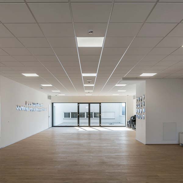 Ugradbeni LED panel visoke učinkovitosti 36W 4500 lm 595x595x36 mm CCT IP20 Philip driver UGR<19