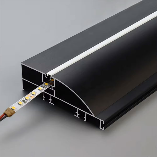 Ugradbeni zidni rubni aluminijski profil za LED traku opalno bijeli difuzor 2 metra 100x30 mm