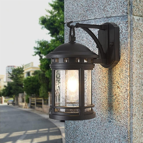 Vanjska zidna nadgradna svjetiljka Ulan E27 IP44