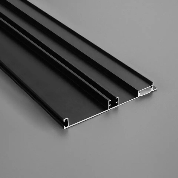 Crni zidni ugradbeni rubni aluminijski profil za LED traku opalno bijeli difuzor 2 metra 77.4 x 12 mm Crni zidni ugradbeni rubni aluminijski profil za LED traku opalno bijeli difuzor 2 metra 77.4 x 12 mm