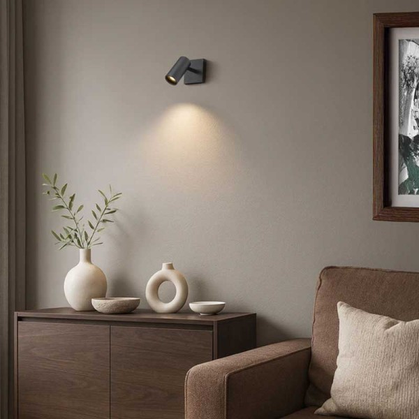 Crni zidni usmjereni reflektor Marta GU10